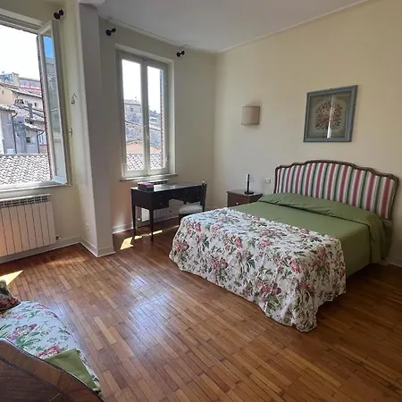 Appartement L'attico Del 1600 In Centro Perugia