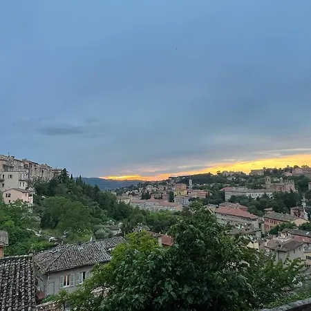 Appartamento L'attico Del 1600 In Centro