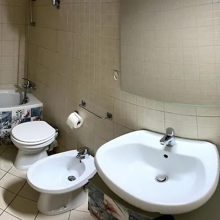 아파트 L'attico Del 1600 In Centro