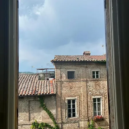 L'attico Del 1600 In Centro Διαμέρισμα *