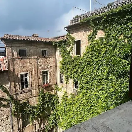 Appartamento L'attico Del 1600 In Centro