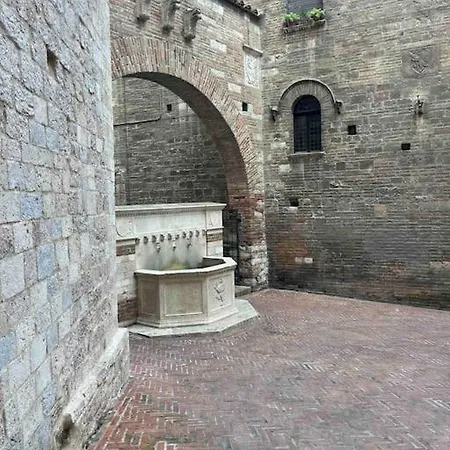 L'attico Del 1600 In Centro *